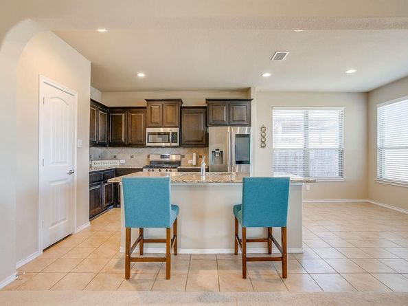 10256  Little Falls Trail , Fort Worth Texas 76177