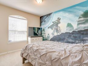 10256  Little Falls Trail , Fort Worth Texas 76177