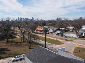 402 S Henderson Avenue , Dallas Texas 75223