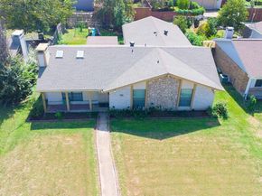 1914  Snowmass Lane , Garland Texas 75044