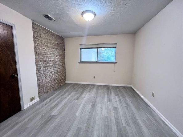 1804  University Drive , Richardson Texas 75081