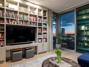 2900  Mckinnon Street  1103, Dallas Texas 75201