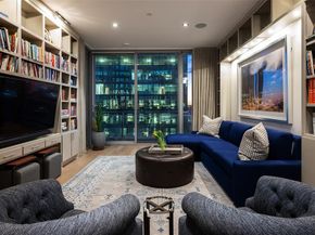 2900  Mckinnon Street  1103, Dallas Texas 75201