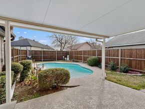 3836  O B Crowe Drive , Dallas Texas 75227
