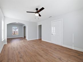 2541  Fordham Road , Dallas Texas 75216