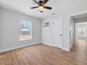 2541  Fordham Road , Dallas Texas 75216