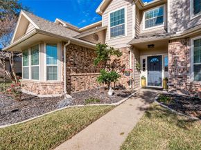 2025  Oakbluff Drive , Carrollton Texas 75007