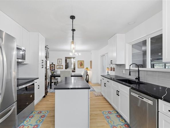 4104  Tacoma Street , Irving Texas 75062