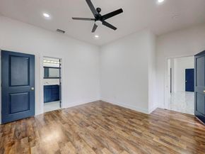 4316  Penrod Avenue , Cockrell Hill Texas 75211