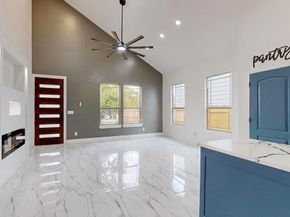 4316  Penrod Avenue , Cockrell Hill Texas 75211