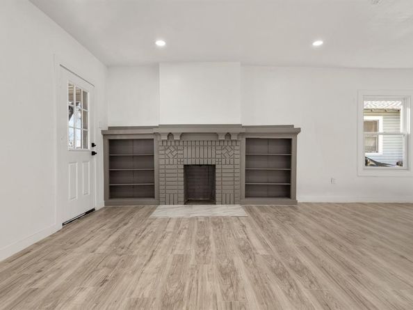 1020  Orange Street , Fort Worth Texas 76110