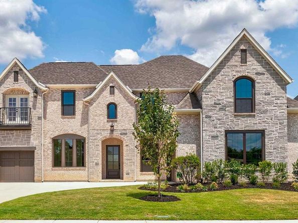 705  Corsair Court , Hurst Texas 76054