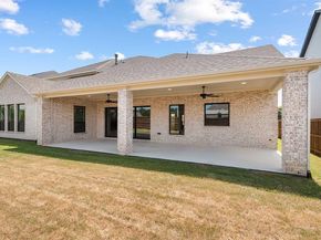 705  Corsair Court , Hurst Texas 76054