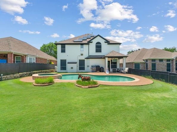 4104  Walnut Creek Court , Fort Worth Texas 76137