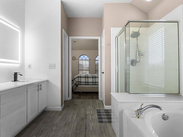 4104  Walnut Creek Court , Fort Worth Texas 76137