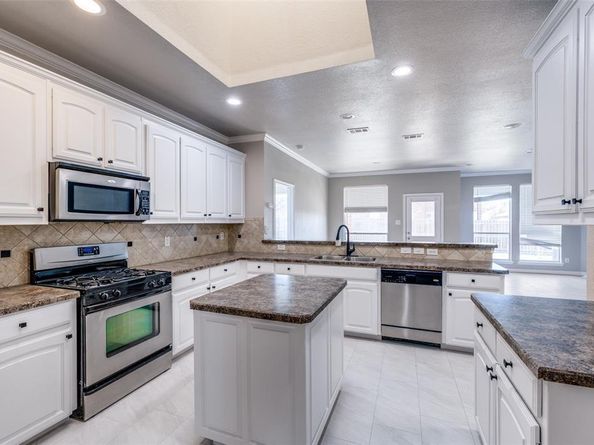 7904  Roswell Court , Arlington Texas 76002