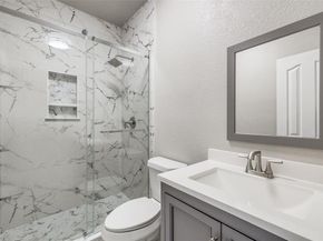 7904  Roswell Court , Arlington Texas 76002