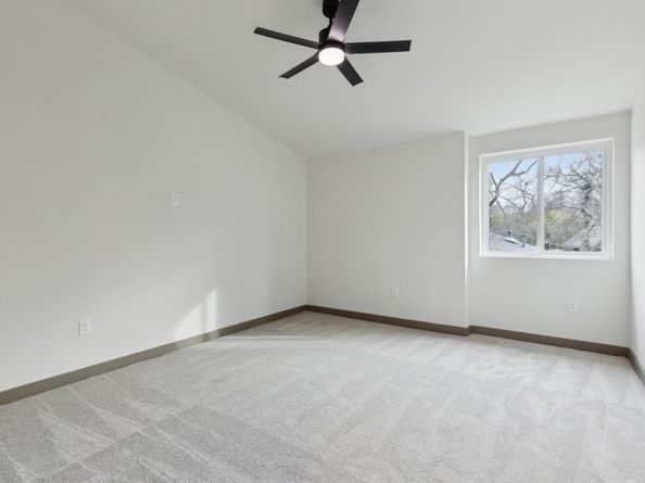 10840  Meadowcliff Lane , Dallas Texas 75238
