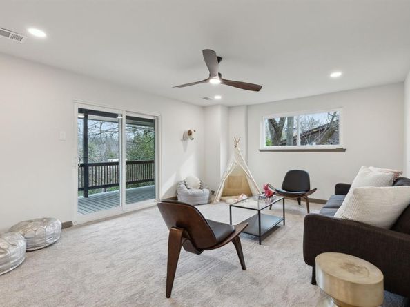 10840  Meadowcliff Lane , Dallas Texas 75238