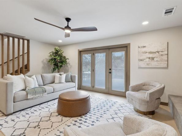 10840  Meadowcliff Lane , Dallas Texas 75238