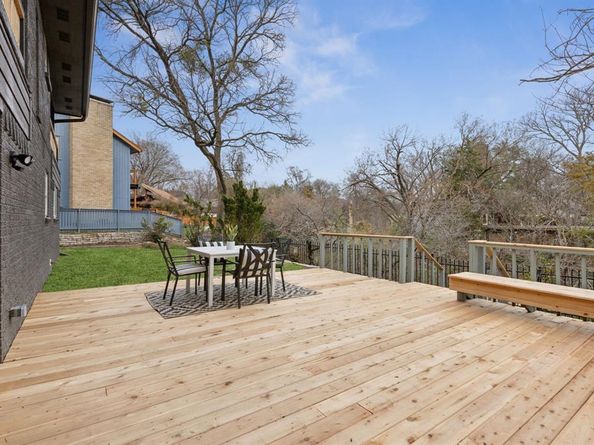 10840  Meadowcliff Lane , Dallas Texas 75238