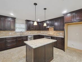901  Highwoods Trail , Fort Worth Texas 76112