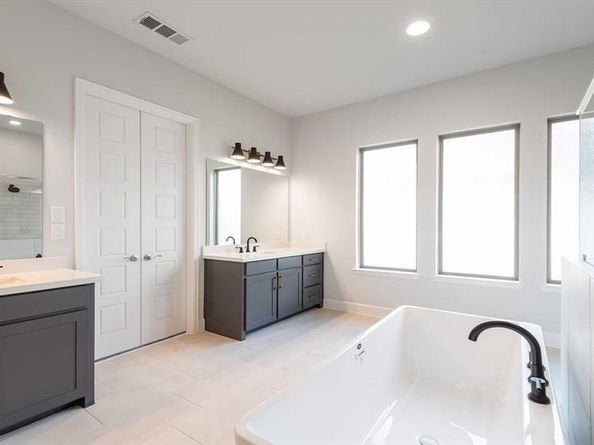 4213  Olmsted Drive , Rockwall Texas 75032