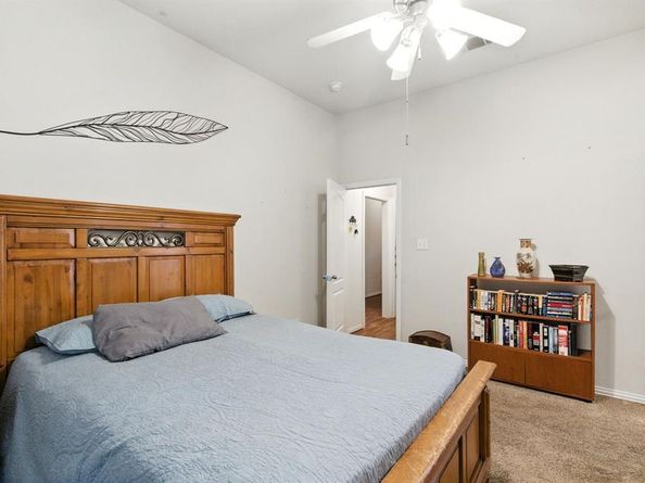 749  Oak Park Drive , Azle Texas 76020