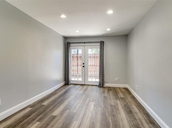 7152  Fair Oaks Avenue  1039, Dallas Texas 75231
