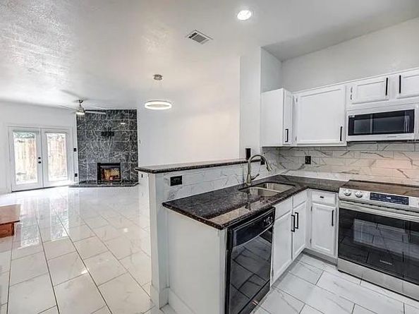 3801  14th Street  1302, Plano Texas 75074