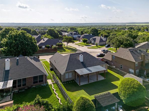4611  Paddington Lane , Grand Prairie Texas 75052