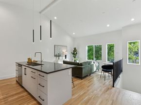 2142  Lovedale Avenue  101, Dallas Texas 75235