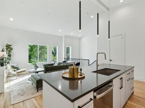 2142  Lovedale Avenue  101, Dallas Texas 75235