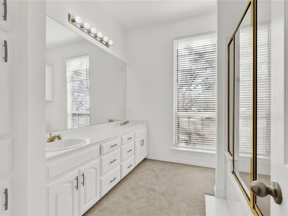 2253  Hollyhill Lane , Denton Texas 76205