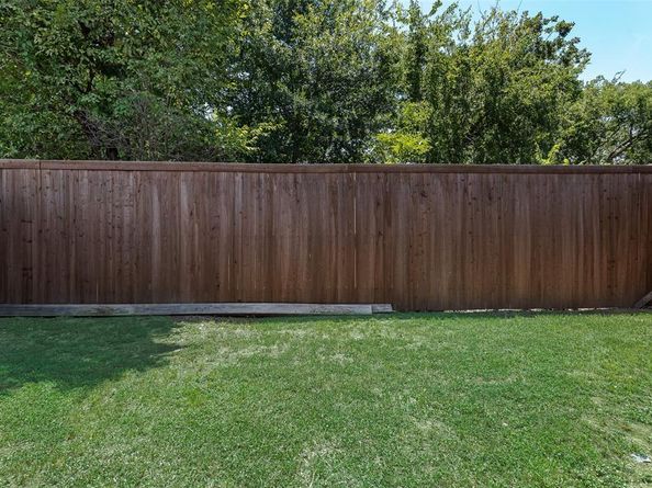 209  Alexander Court , Irving Texas 75061