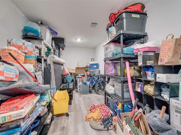 209  Alexander Court , Irving Texas 75061