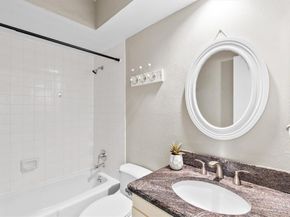 2222  Jackson Circle , Carrollton Texas 75006