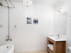 511 N Akard Street  1502, Dallas Texas 75201