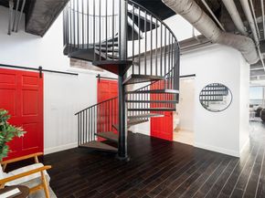 511 N Akard Street  1502, Dallas Texas 75201