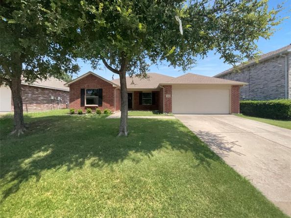 626  Gunters Mountain Lane , Wylie Texas 75098