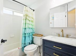 1236  Spanish Moss Drive , Savannah Texas 76227