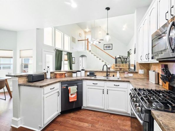 1236  Spanish Moss Drive , Savannah Texas 76227