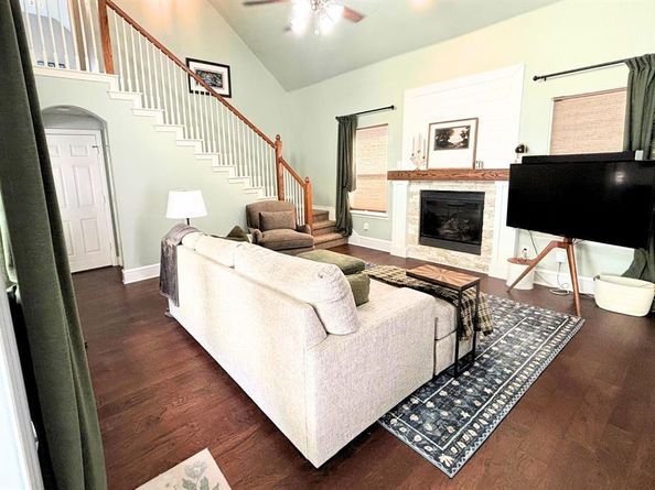 1236  Spanish Moss Drive , Savannah Texas 76227