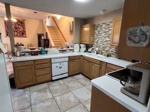 1003 W Lovers Lane , Arlington Texas 76013