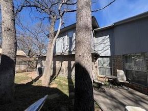 1003 W Lovers Lane , Arlington Texas 76013