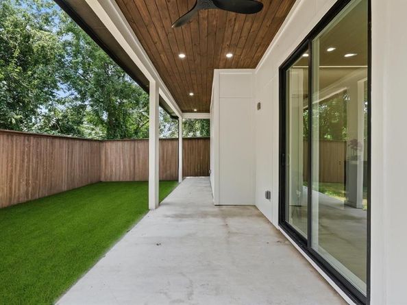1946  Calypso Street , Dallas Texas 75212