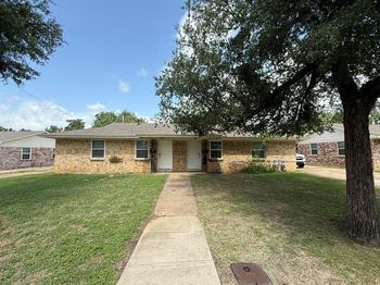 2516  Normont Circle 