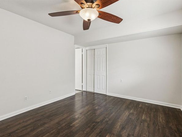 918  Sleepy Hollow Drive , Garland Texas 75043
