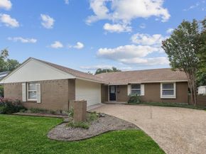 918  Sleepy Hollow Drive , Garland Texas 75043