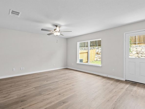 4135  Lava Forest Drive , Dallas Texas 75241
